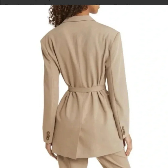 Topshop NWT Belted Waist Long Blazer Tan Women’s Size 2 [retail $110] - Picture 5 of 15
